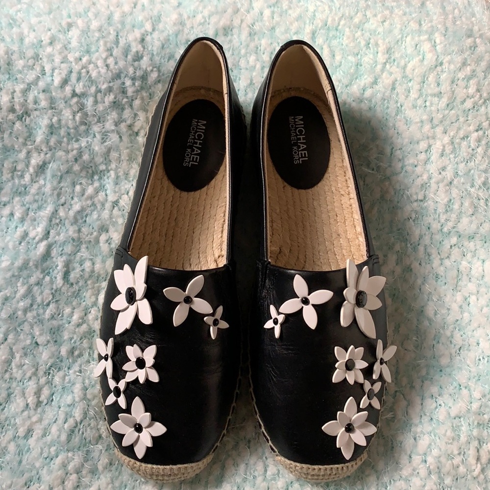 Michael Michael Kors  Lola Espadrille Size 6M